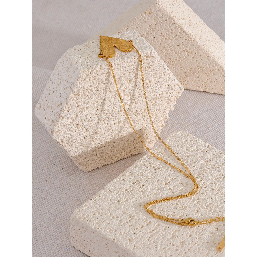 Water-Resistant 18K Gold Plated Collarbone Necklace with Solid Heart