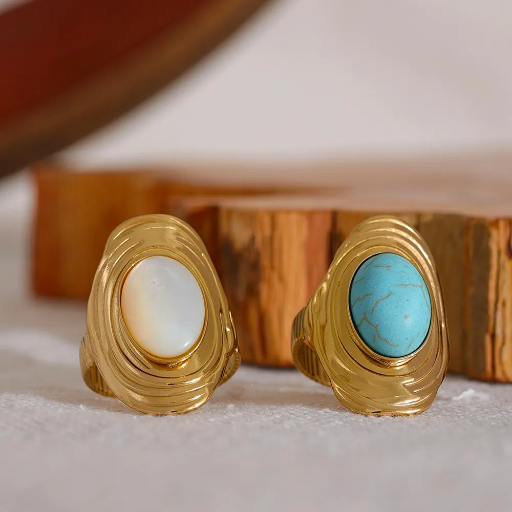 Water-Resistant 18K Gold Plated Ajustable Ring with Natural Stone